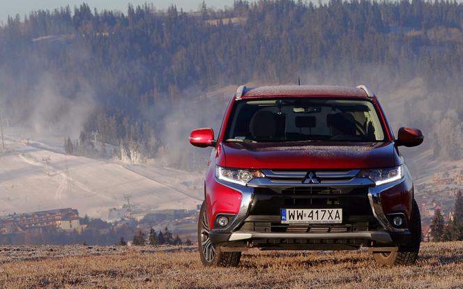 Mitsubishi Outlander 2.2 DID 6AT 4WD Intense Plus