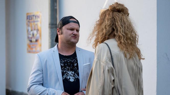 Barwy szczęścia odc. 1964. Żabcia (Hanna Klepacka), Gawron - Ricardo (Sebastian Stankiewicz)