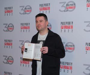 Paszporty Polityki rozdane. Wśród laureatów gdynianin: 1988 Przemysław Jankowiak i autor książki Gdynia obiecana  Grzegorz Piątek