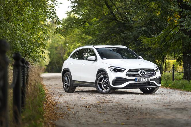 Mercedes-Benz GLA 200 AMG Line