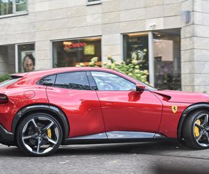 Kuba Wojewódzki z obrączką