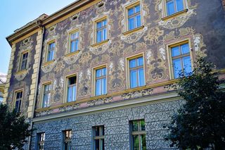 Kamienica ozdobiona sgraffito, ul. Ariańska 18