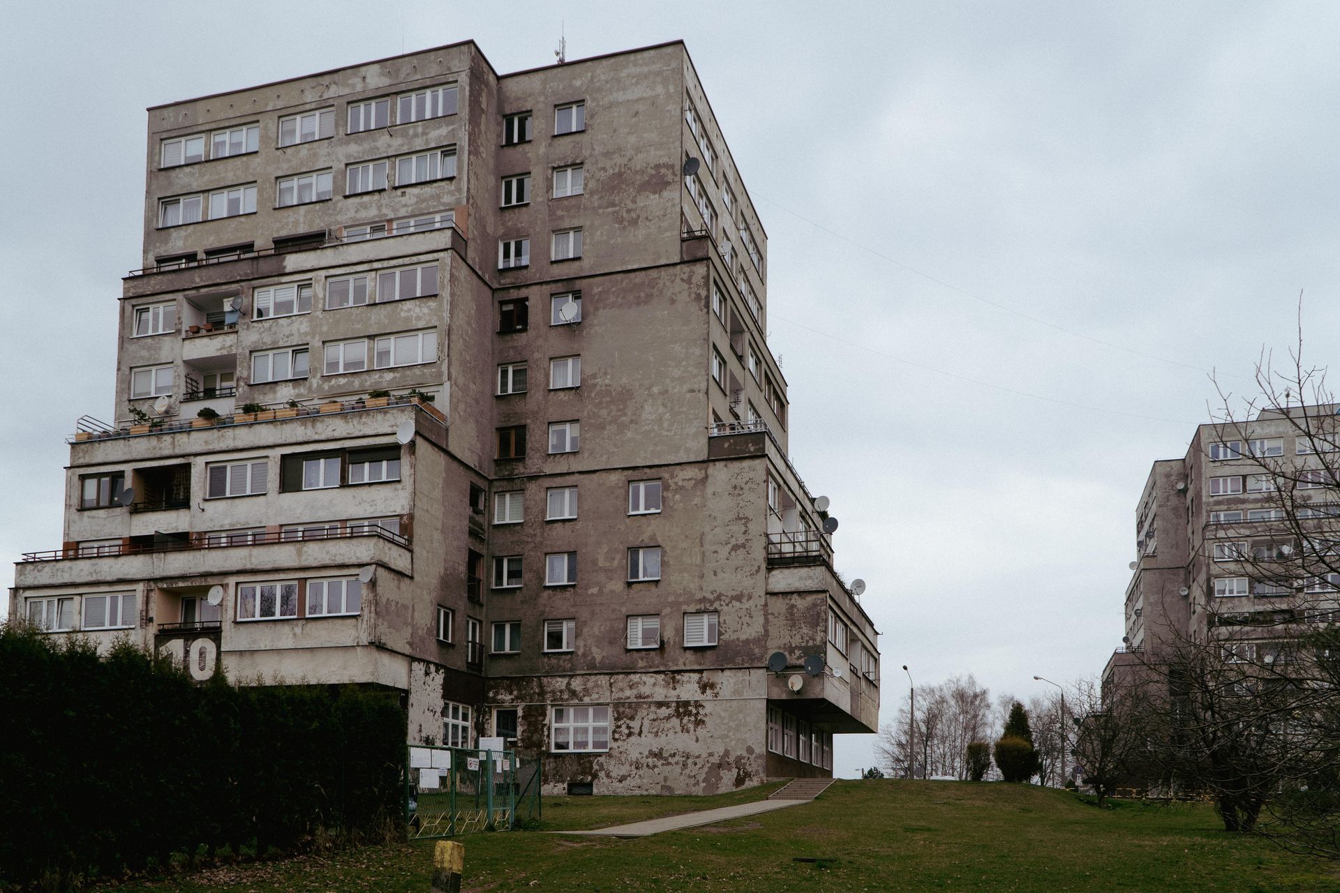 Reta w Mikołowie - zdjęcia. Niedokończone osiedle bloków wybitnych architektów