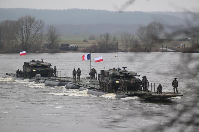 Okolice Korzeniewa w woj. Pomorskim. Przeprawa wojsk przez Wisłę