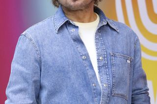 Dawno niewidziany na ściance Mietek Szcześniak w blasku fleszy. Wystąpi w Sopocie