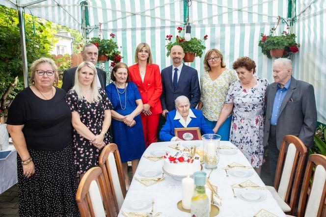 Pani Cecylia świętowała 102. urodziny! Seniorka ma jedną słabość. Kto by pomyślał!