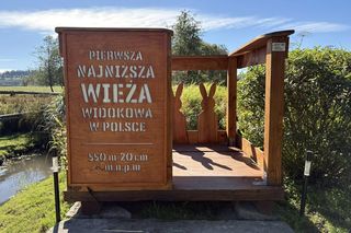 To najniższa wieża widokowa w Polsce. Ma 20 cm wysokości!