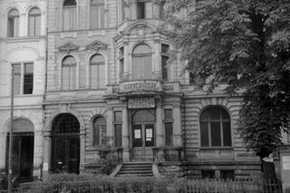 Wejście do Szkoły Muzycznej im. Stanisława Moniuszki