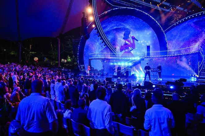 Trwa Top of The Top Sopot Festival 2025. Mamy dużo zdjęć z Opery Leśnej.