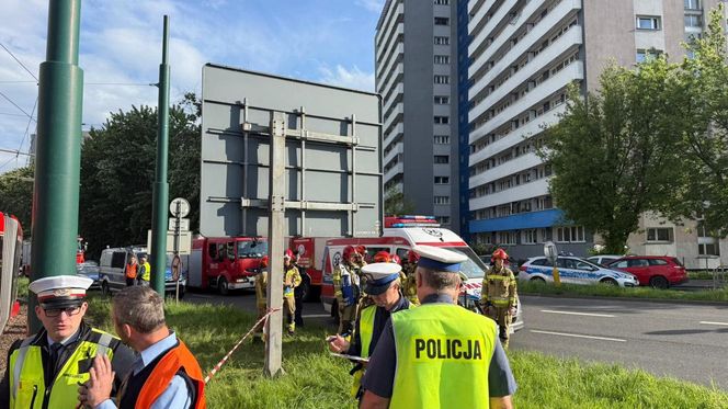 Wypadek tramwaju w Katowicach przy przystanku na ul. Chorzowskiej