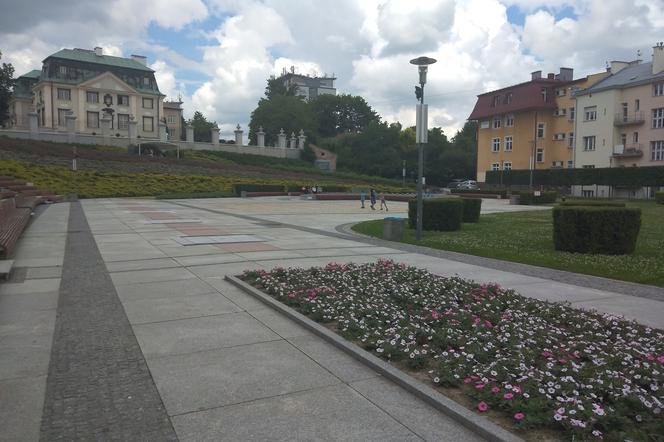 Mieszkańcy Rzeszowa czekają na uruchomienie fontanny multimedialnej. Kiedy to nastąpi?