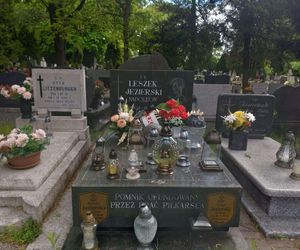Aleja Zasłużonych Doły