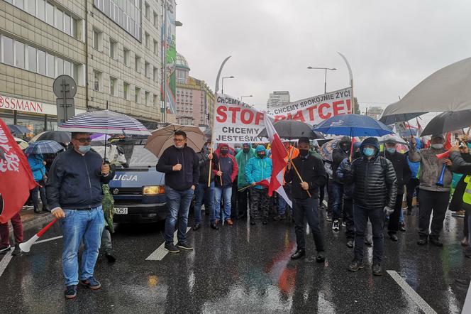 Protest rolników 13.10.2020. UTRUDNIENIA i policja w całej Warszawie