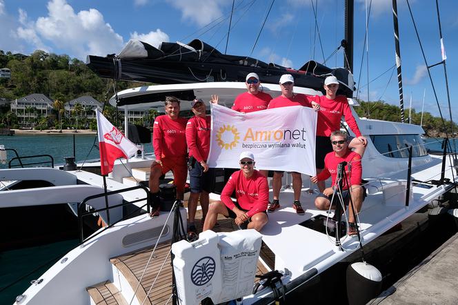 R-Six Team w Antigua Sailing Week