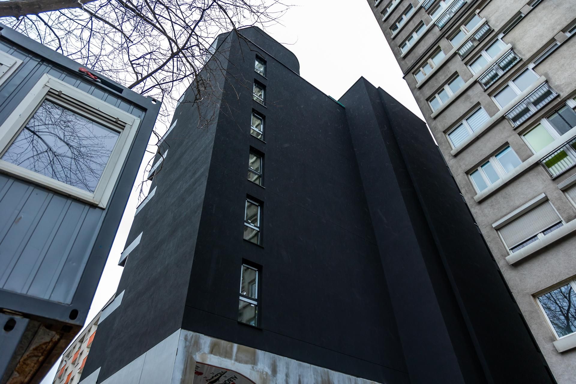 Apartamentowiec Krochmalna 44 w Warszawie