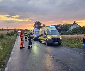 Czołowe zderzenie dwóch osobówek pod Toruniem! Zginęła kobieta