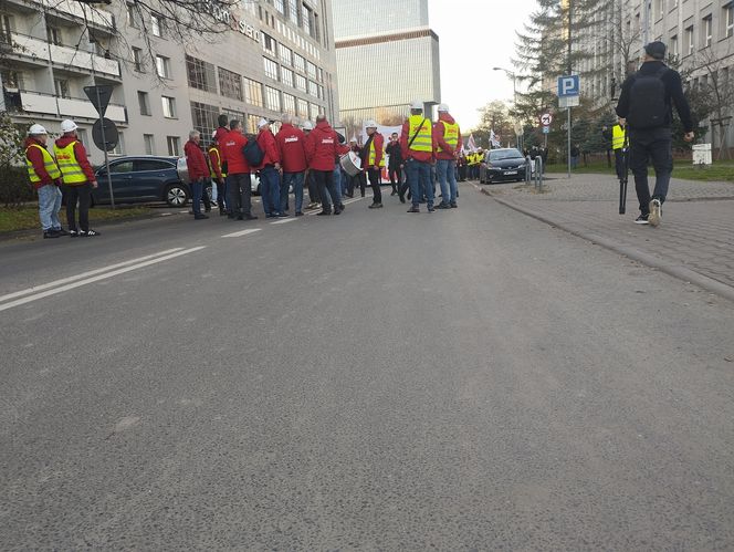 "Walczymy o Śląsk i o przemysł, żeby nie umarł"