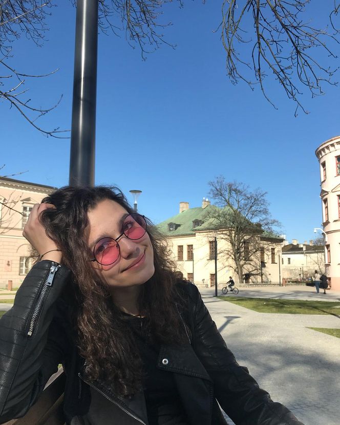Prawie sięgnęła po koronę Miss World! Tak Maja Klajda wyglądała jako nastolatka. Bez grama makijażu i w tej fryzurze trudno ją rozpoznać
