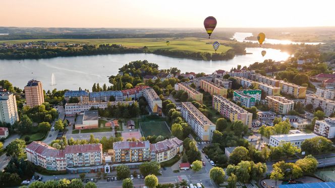 To miasto przywodzi na myśl "Małą Kapadocję". Przyciąga turystów magicznym widokiem