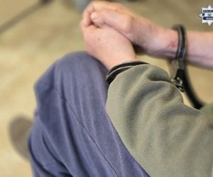 Atak na ratowników medycznych. Zostali pogryzieni