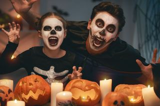 Dziady czy Halloween? Te zwyczaje przetrwały do dziś! 