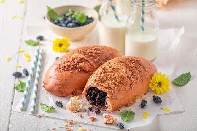Domowe jagodzianki – smak lata!