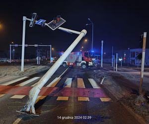 Kiedy wrócą światła na Al. Konstytucji 3 Maja w Lesznie? Pijany kierowca uszkodził bramownicę