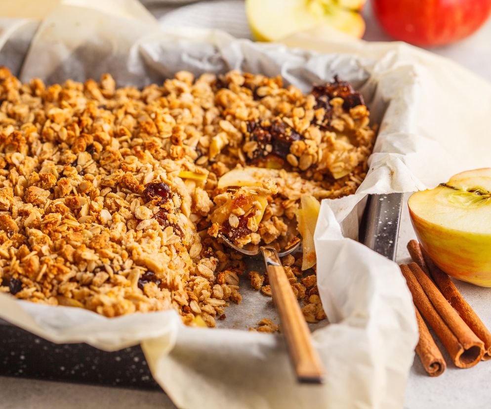 Owsianka z piekarnika: przebojowe śniadanie na ciepło robi karierę!