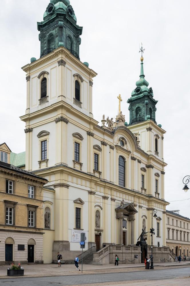 Remont Krakowskiego Przedmieścia. Dyrektor ZDM przegrał zakład! Poszło o termin zakończenia prac