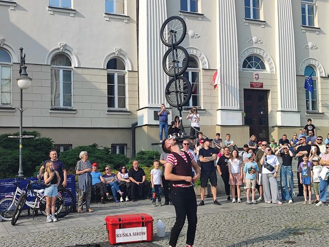 XIV Międzynarodowy Festiwal Artystów Ulicznych i Precyzji