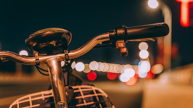 Parking dla rowerów przy Dworcu Głównym PKP w Gdańsku. Znikną lokale handlowe