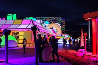 Burger Drwala już dostępny! Zjadłem go w kolorowej restauracji we Wrocławiu