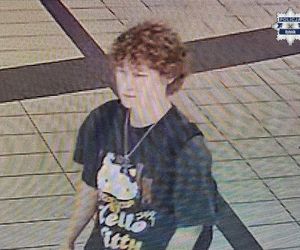 Brutalny atak w centrum Rybnika. Młody chłopak uratował kobietę przed napastnikiem. Teraz bohatera szuka policja