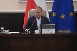 Premier Tusk stanowczo o e-papierosach. Zagrożenie nie tylko w Polsce