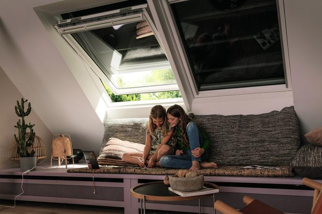Solarna markiza zaciemniająca VELUX