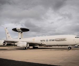 Samolot E-3A AWACS należący do NATO