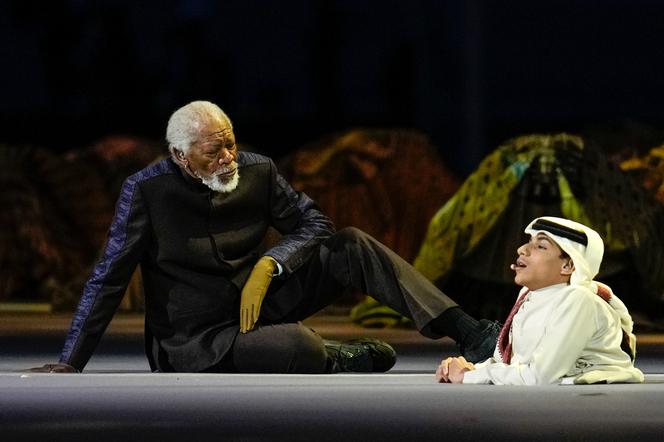 Morgan Freeman na ceremonii otwarcia mistrzostw świata w Katarze