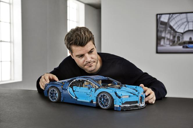 Bugatti Chiron z klocków LEGO