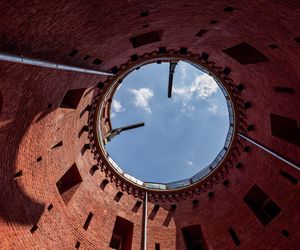 Przeklinali go jeńcy, teraz będzie uczył dzieci. Unikalny fort wraca do życia