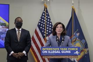 $1,5 mld na walkę z bronią