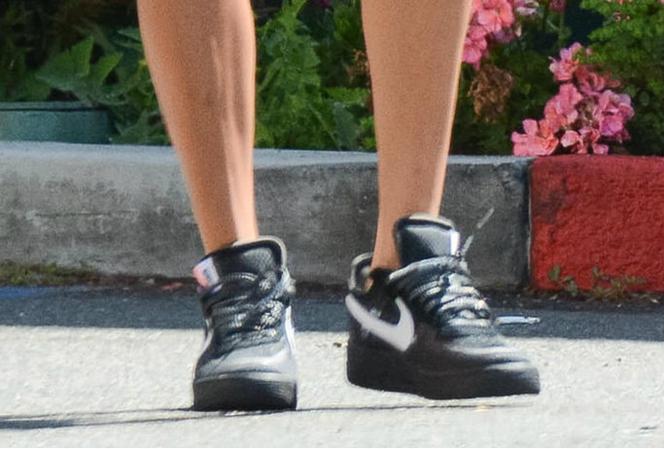 Hailey Bieber