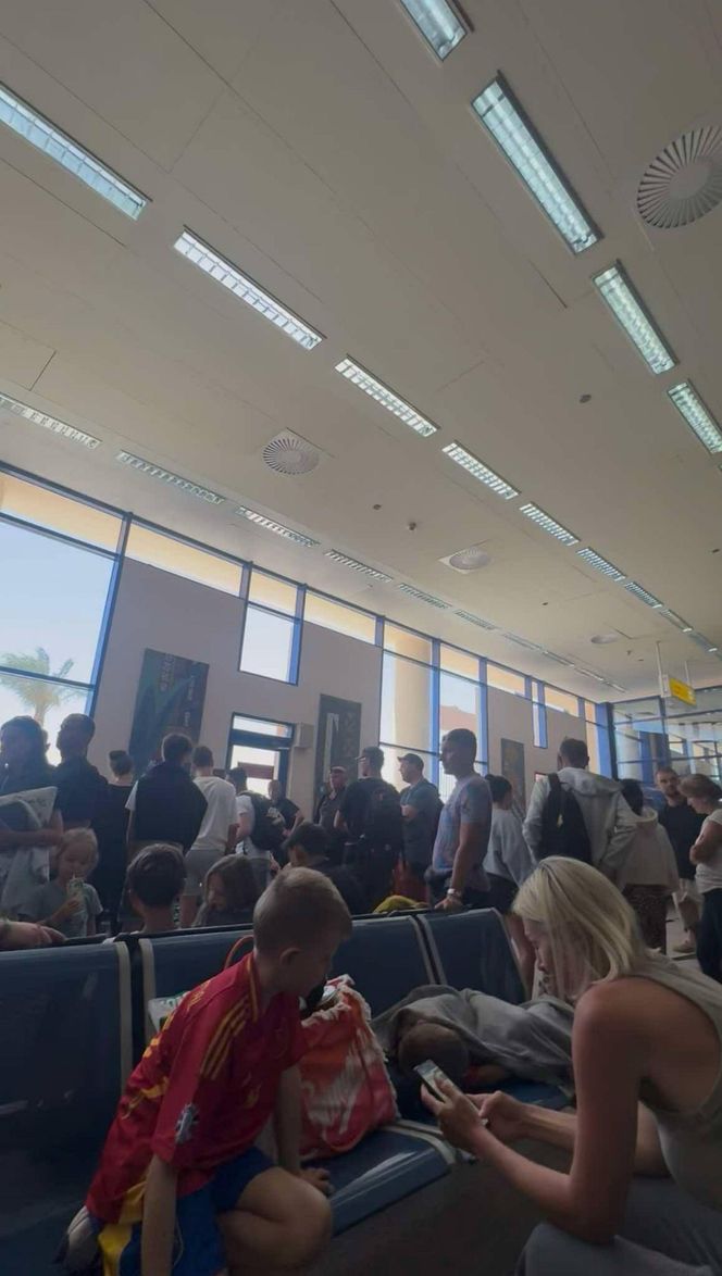 Polacy utknęli w Egipcie