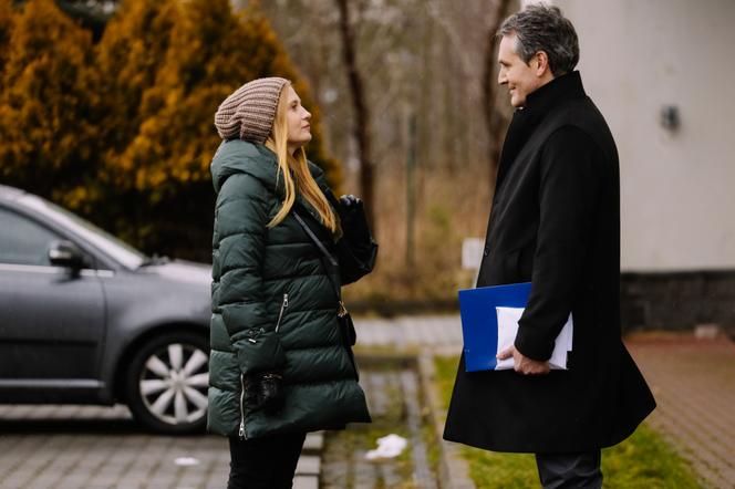 Na Wspólnej odc. 3444. Elżbieta (Paulina Chapko), Borys Orłow (Oleg Sawkin)