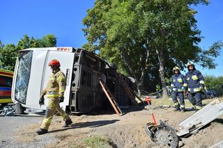 Wypadek autokaru w miejscowości Piotrowina