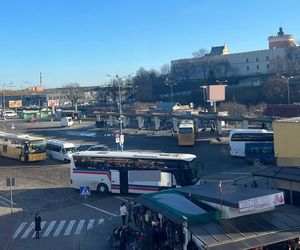 60-letni dworzec autobusowy przechodzi do historii. W bufecie podawali kanapki z czarnym salcesonem