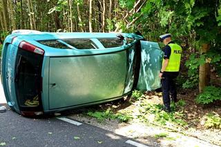 Tragiczny wypadek w Aleksandrowie. 75-letni rowerzysta zginął pod kołami opla