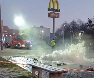 Piekary Śląskie dokopały się do źródeł geotermalnych? Nie, to tylko awaria wodociągów