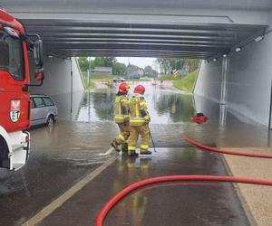 Armagedon pogodowy w całej Polsce, także w woj. śląskim. Zalane posesje, ulice, zerwane mosty. W Słowenii są ofiary śmiertelne