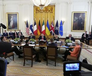 Rozmowy Trumpa z Zełenskim i liderami europejskimi w Białym Domu