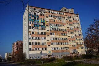 Wieżowiec przy Młodej 4 w Kielcach